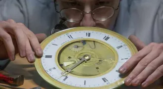 Démontage d'une horloge