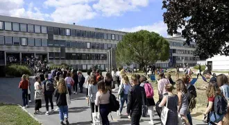 Le public visite l'université Rennes 2