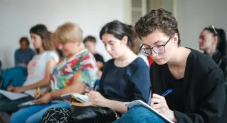 Réunion de travail entre femmes