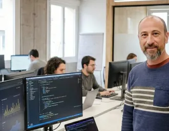 Portrait de Serwan Cravic, experts IA et données chez Conjecto