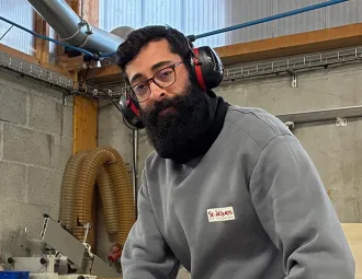 Portrait de Wissam Shami, ébéniste.