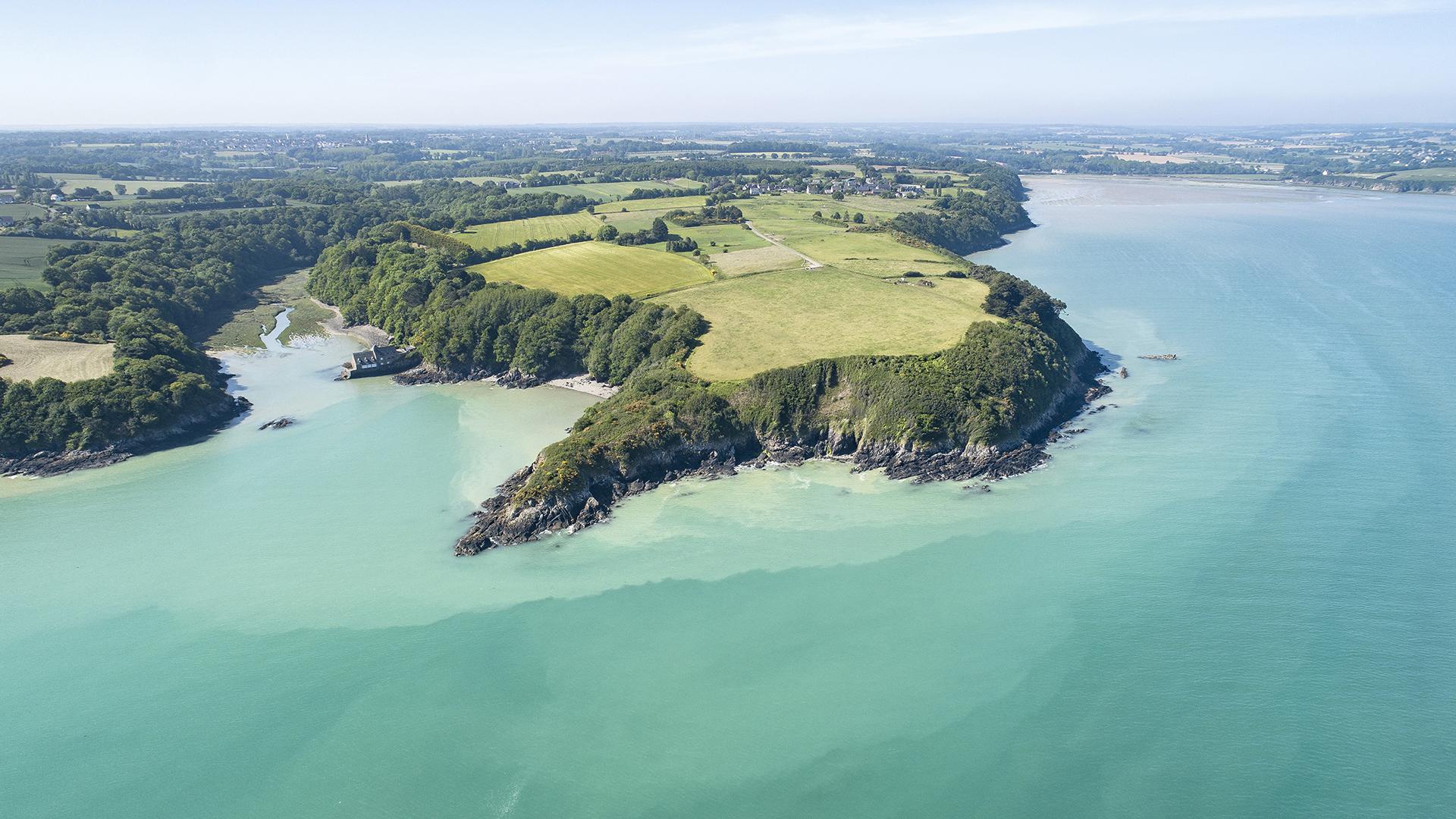 La pointe Saint-Efficace sur la côte d'Émeraude (22)