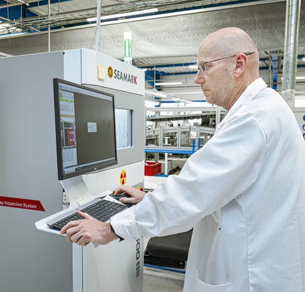 Portrait d'Erwan Le Comte, technicien méthodes chez Euro-Process (Lannion)