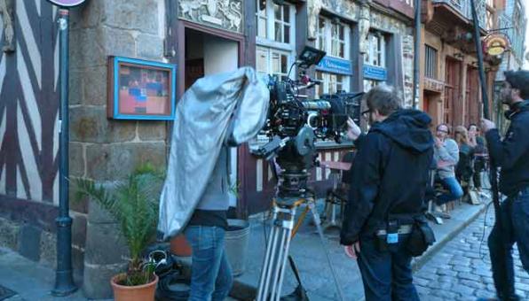 Tournage dans une rue de Rennes
